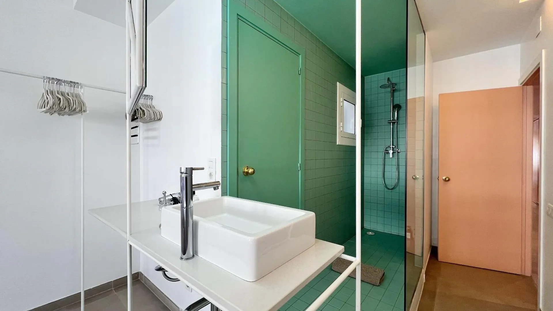 Plaza Cataluna Penthouse Barcelona Apartment